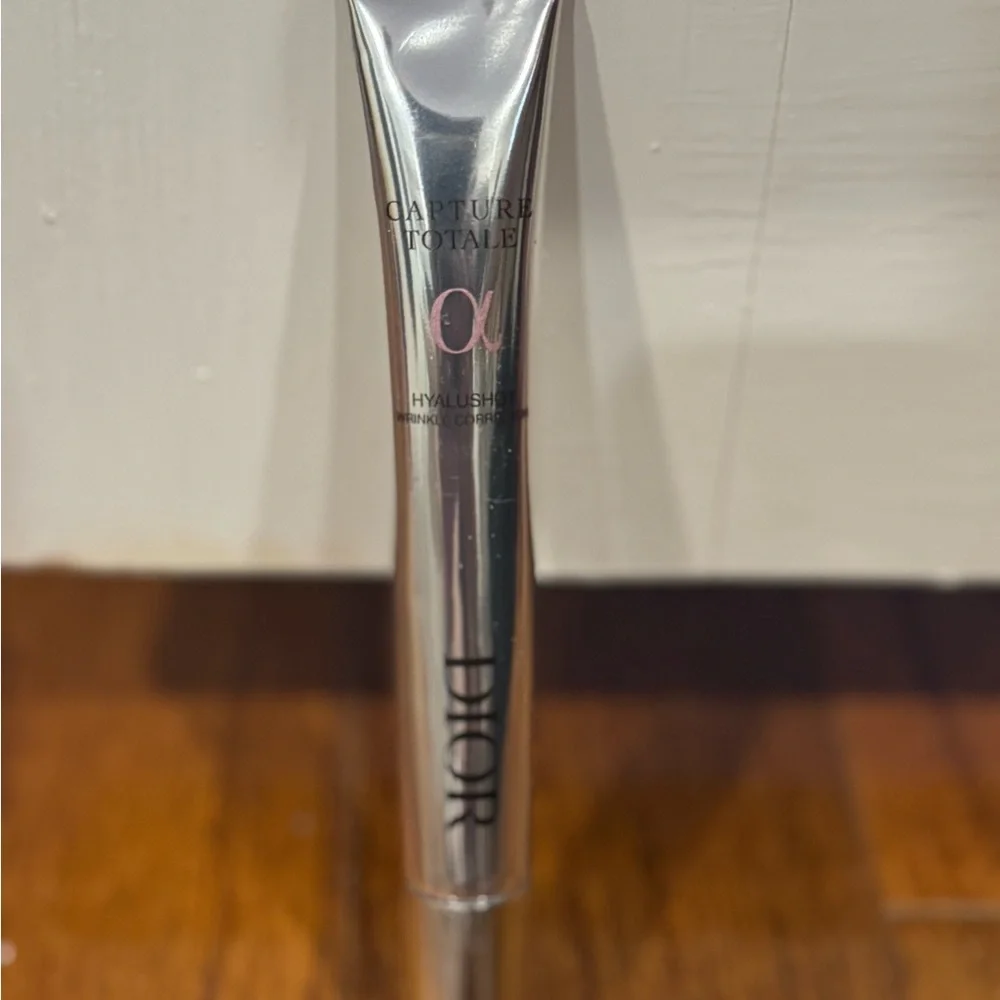 DIOR Capture Totale Hyalushot Wrinkle Corrector Hyaluronic Acid 0.5 oz 15ml NEW